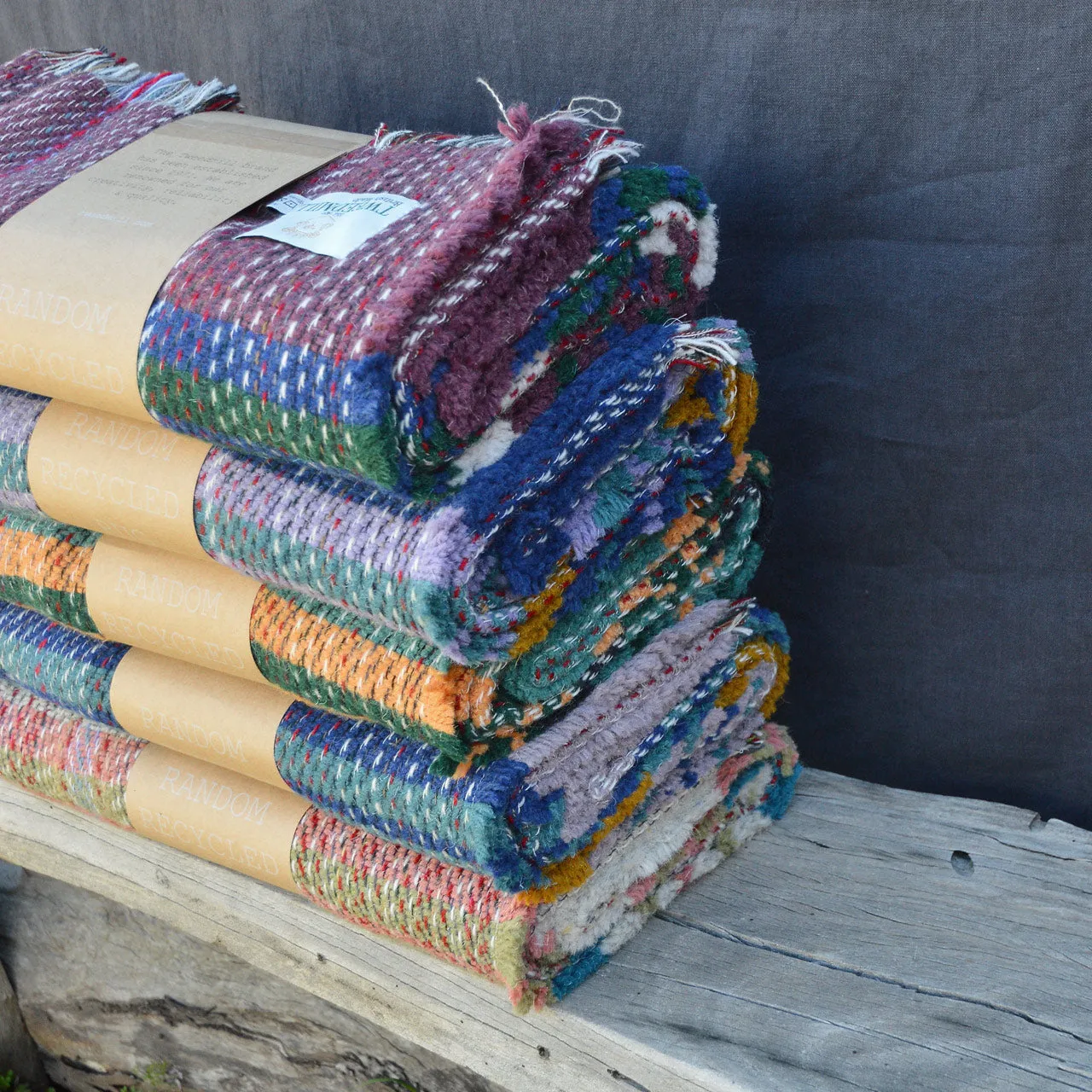 100% Random Recycled Wool Blanket/Rug - Medium (150x120cm)