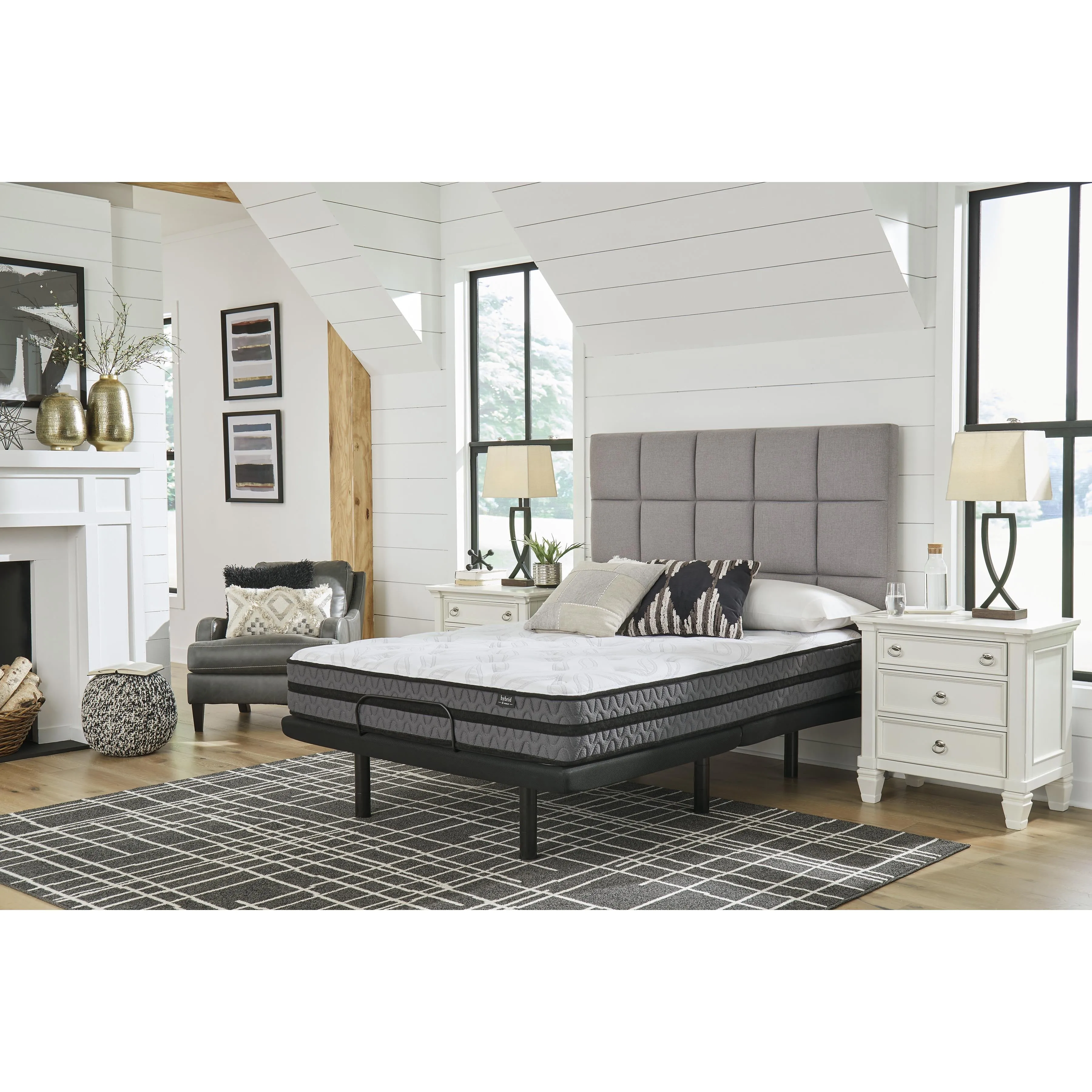 Sierra Sleep 10 Inch Pocketed Hybrid M58951 California King Mattress