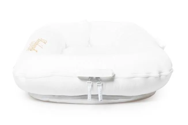 Sleepyhead Deluxe  Pod in Pristine White (0-8 months)